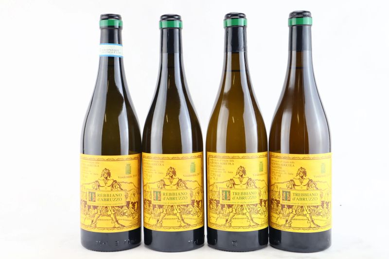 



Trebbiano d&rsquo;Abruzzo Valentini   - Asta MATERIA - Vini Pregiati e da Collezione - Pandolfini Casa d'Aste