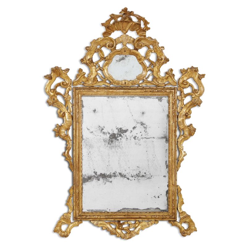 A VENETIAN MIRROR, HALF 18TH CENTURY  - Auction FURNITURE, OBJECTS OF ART AND SCULPTURES FROM PRIVATE COLLECTIONS - Pandolfini Casa d'Aste