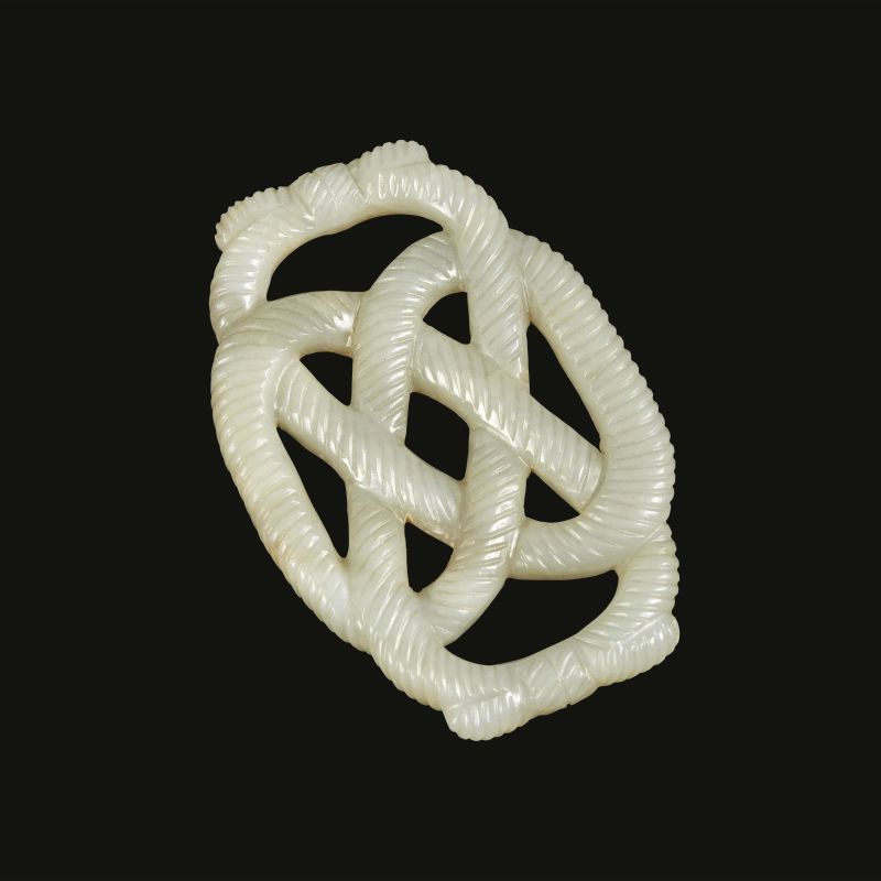 A JADE BUCKLE, CHINA, QING DYNASTY, 18TH CENTURY  - Auction Asian Art | &#19996;&#26041;&#33402;&#26415; - Pandolfini Casa d'Aste