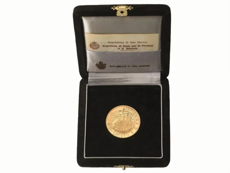 San Marino, moneta da 10 scudi in oro, 1978, gr 30, 917/1000, entro scatoletta originale  - Asta Argenti e Numismatica - II - Pandolfini Casa d'Aste