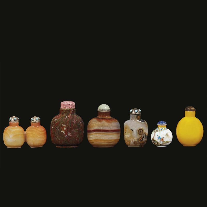 A LOT OF SIX SNUFF BOTTLES, CHINA, 20TH CENTURY  - Auction Asian Art -  &#19996;&#26041;&#33402;&#26415; - Pandolfini Casa d'Aste