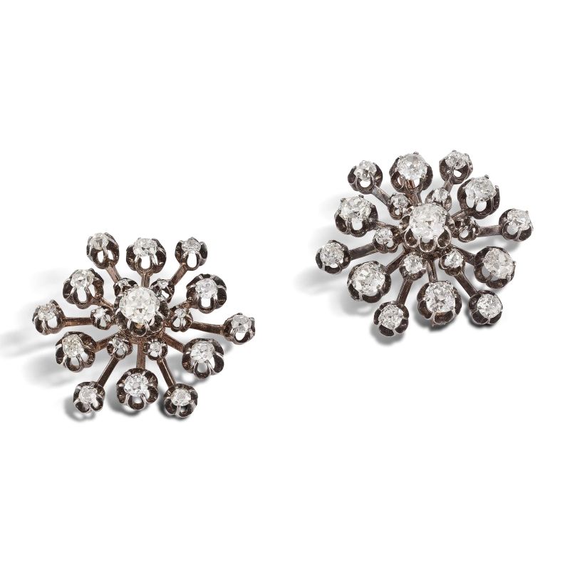 



PAIR OF DIAMOND STARRY ELEMENTS IN SILVER   - Auction JEWELS - Pandolfini Casa d'Aste