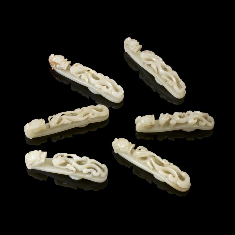 



A GROUP OF SIX JADE BELT HOOKS, CHINA, QING DYNASTY, 18TH-19TH CENTURY  - Asta Arte Orientale | 东方艺术 - Pandolfini Casa d'Aste