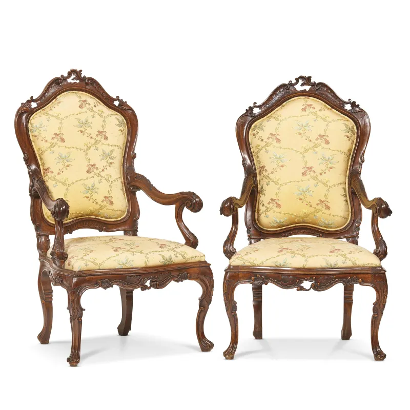 A PAIR OF LARGE VENETIAN ARMCHAIRS, HALF 18TH CENTURY  - Auction FURNITURE, OBJECTS OF ART AND SCULPTURES FROM PRIVATE COLLECTIONS - Pandolfini Casa d'Aste