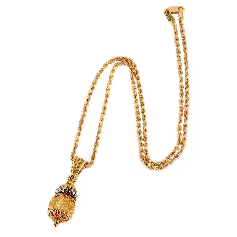 



NECKLACE WITH A CHARM IN 18KT YELLOW GOLD  - Auction JEWELS - Pandolfini Casa d'Aste