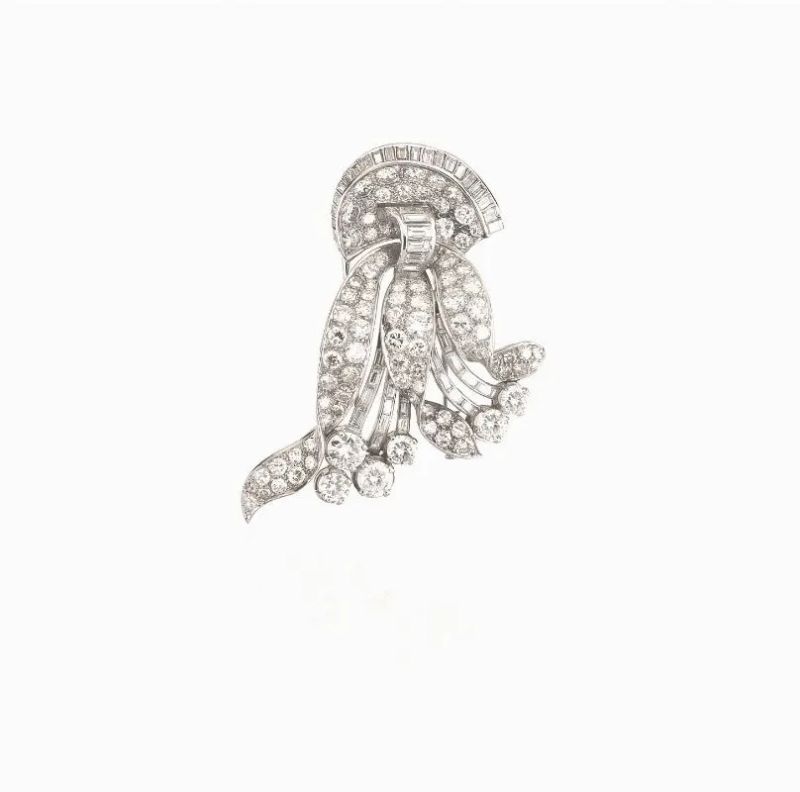 SPILLA A CLIP IN PLATINO, ORO BIANCO E DIAMANTI  - Auction FINE JEWELS AND WATCHES - Pandolfini Casa d'Aste