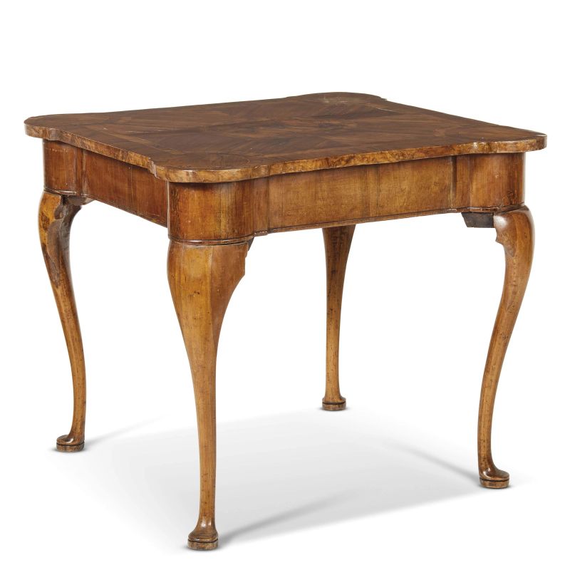 A FERRARESE GAME TABLE, 18TH CENTURY  - Auction furniture and works of art - Pandolfini Casa d'Aste