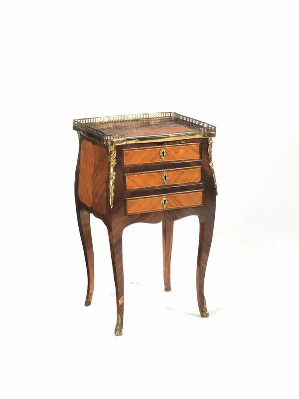 COMODINO, FRANCIA, SECOLO XVIII/XIX  - Auction European Furniture and WORKS OF ART - Pandolfini Casa d'Aste