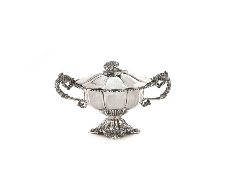 ZUCCHERIERA, FRANCIA, 1840 CIRCA  - Auction ARCADE | Silver, books, porcelain and maiolica - Pandolfini Casa d'Aste