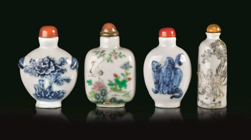 GRUPPO DI QUATTRO SNUFF BOTTLE, CINA, DINASTIA QING, SEC. XIX  - Auction Asian Art - Pandolfini Casa d'Aste