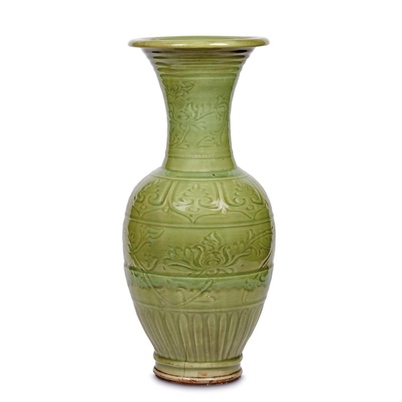 



CELADON VASE, CHINA, MING DYBASTY, 15TH - 16TH CENTURY  - Auction Asian Art | 东方艺术 - Pandolfini Casa d'Aste