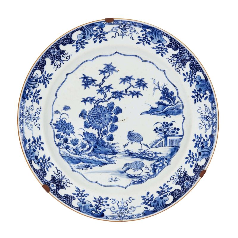 A PLATE, CHINA, QING DYNASTY, 18TH CENTURY  - Auction TIMED AUCTION | Asian Art -&#19996;&#26041;&#33402;&#26415; - Pandolfini Casa d'Aste