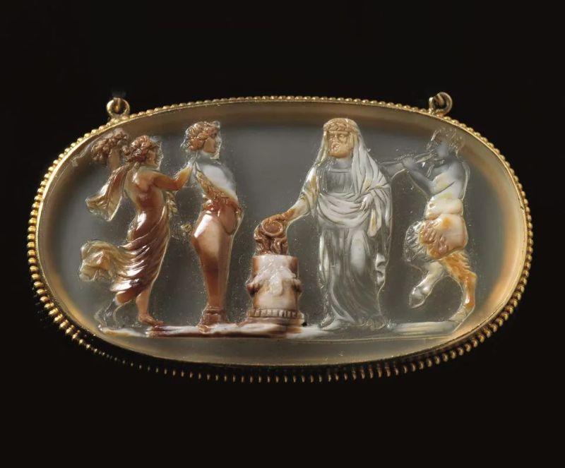 PENDENTE IN ORO GIALLO E CAMMEO  - Auction Fine Jewels and Watches - Pandolfini Casa d'Aste