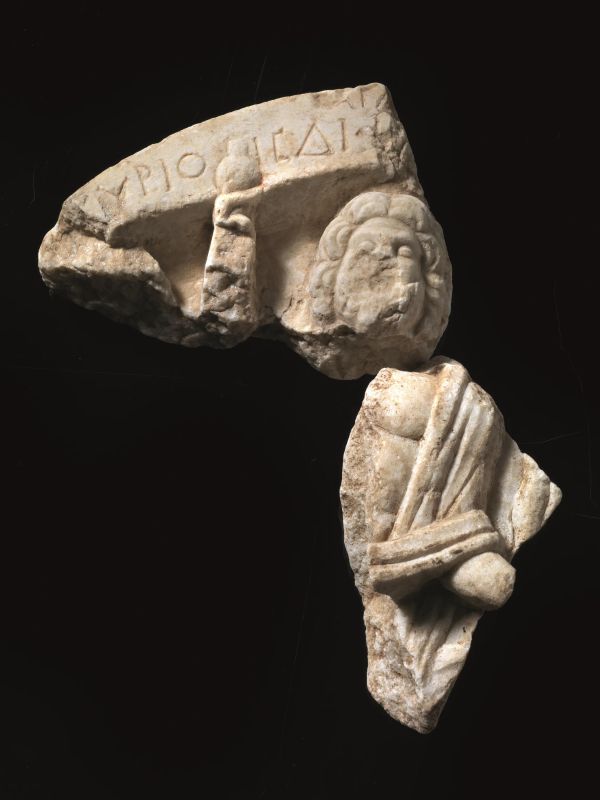      STELE CON ZEUS   - Auction ANTIQUITIES - Pandolfini Casa d'Aste