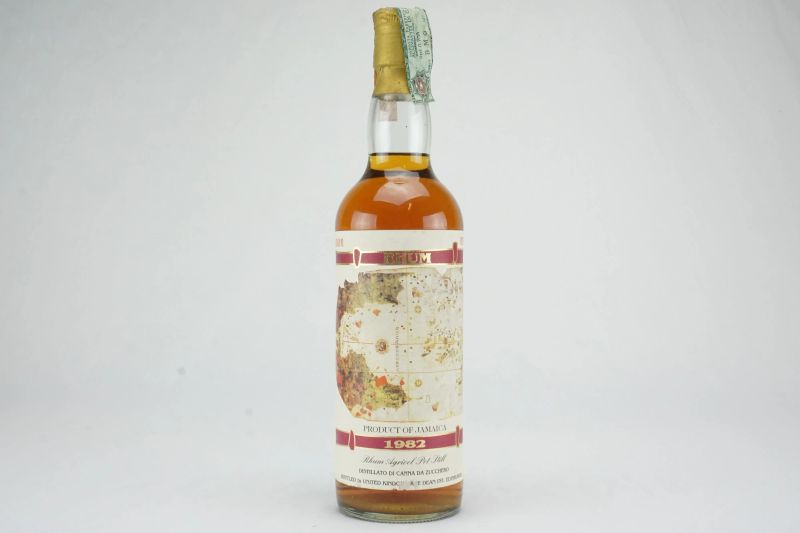 Moon Import&rsquo;s Jamaican Rhum 1982  - Auction Summer Spirits | RUM, WHISKY AND COLLECTIBLE SPIRITS - Pandolfini Casa d'Aste