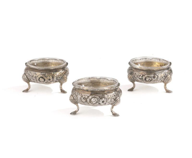 TRE SALIERE LONDRA, 1858, ARGENTIERE JOHN KEITH  - Auction TIMED AUCTION | FINE SILVER - Pandolfini Casa d'Aste