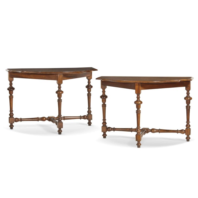 A PAIR OF TUSCAN CONSOLE TABLES, 18TH CENTURY  - Auction ONLINE AUCTION | ARREDARE CON STILE. MOBILI E OGGETTI D'ARTE - Pandolfini Casa d'Aste