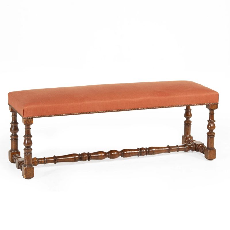 A SMALL 16TH CENTURY STYLE BENCH  - Auction ONLINE AUCTION | ARREDARE CON STILE. MOBILI E OGGETTI D'ARTE - Pandolfini Casa d'Aste