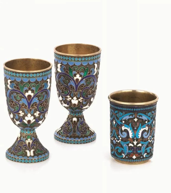 DUE BICCHIERINI A CALICE, SAN PIETROBURGO, FINE SECOLO XIX ED ALTRO         - Auction Russian, European and Italian Silver - Pandolfini Casa d'Aste