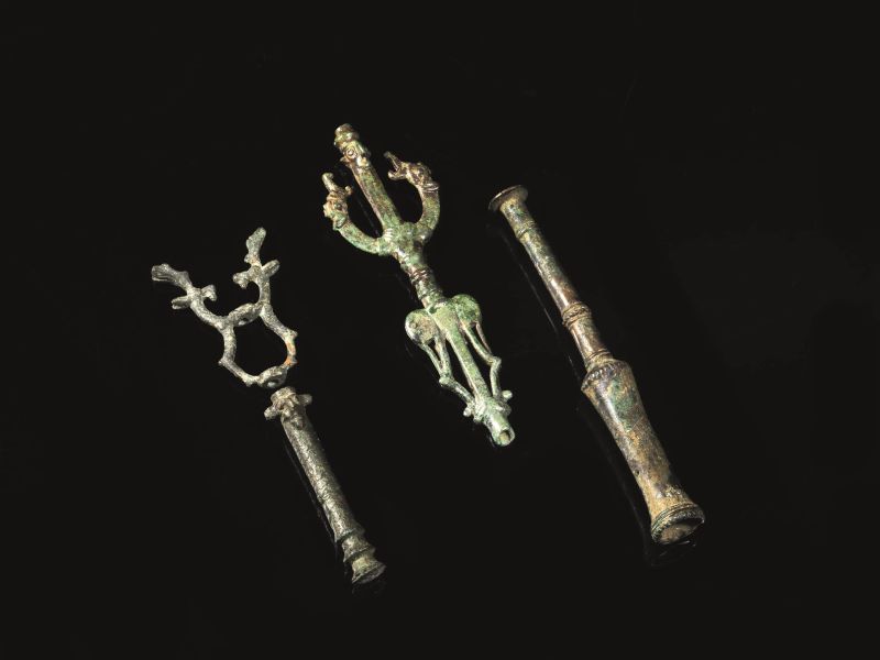      QUATTRO OGGETTI IN BRONZO   - Auction ANTIQUITIES - Pandolfini Casa d'Aste