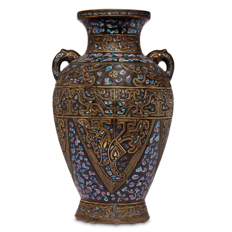 



VASO IN PORCELLA,A CINA, TARDA DINASTIA QING, SEC. XX  - Asta Arte Orientale | 东方艺术 - Pandolfini Casa d'Aste