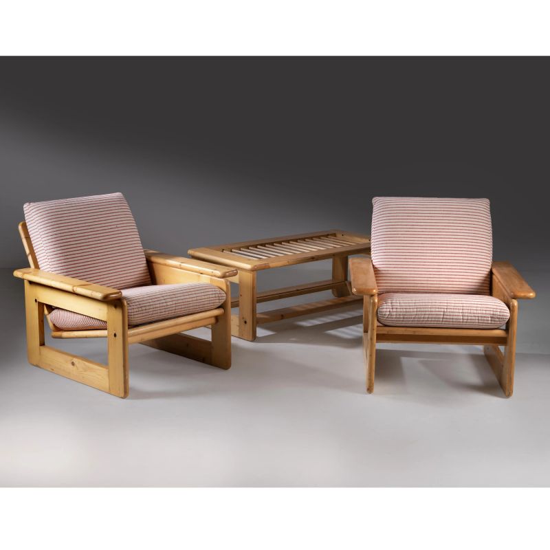



TAVOLO BASSO E DUE POLTRONE&nbsp;   - Asta DESIGN E ARTI DECORATIVE DEL '900 - Pandolfini Casa d'Aste