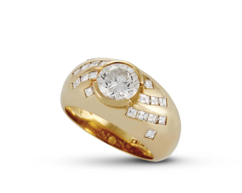 ANELLO IN ORO GIALLO E DIAMANTI  - Auction TIMED AUCTION I JEWELS, WATCHES, PENS AND SILVER - Pandolfini Casa d'Aste