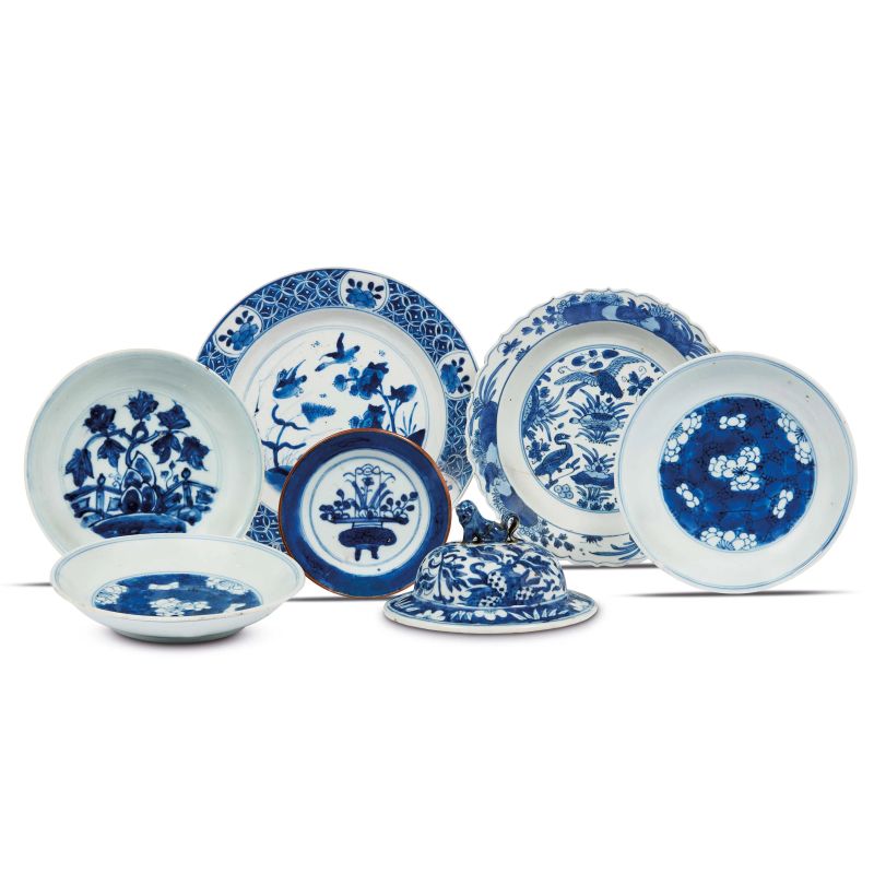 



GRUPPO DI PORCELLANE, CINA, DINASTIA QING, SEC. XVII/XVIII  - Asta Asian Art | 东方艺术 - Pandolfini Casa d'Aste