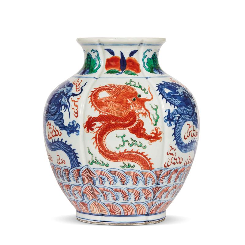 



VASO IN PORCELLANA CON DRAGHI, CINA, DINASTIA QING, SEC. XIX-XX  - Asta Arte Orientale | 东方艺术 - Pandolfini Casa d'Aste