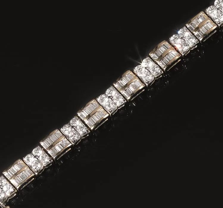 Bracciale oro bianco, oro giallo 14 kt e diamanti  - Asta Importanti Gioielli e Orologi - I - Pandolfini Casa d'Aste
