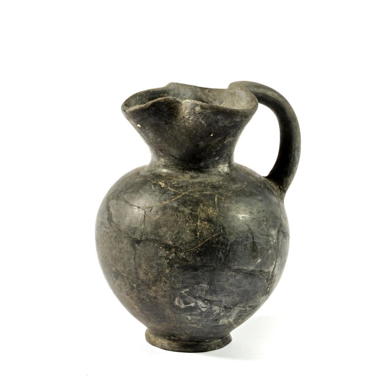 



OINOCHOE GLOBULARE  - Asta ARCHEOLOGIA - Pandolfini Casa d'Aste