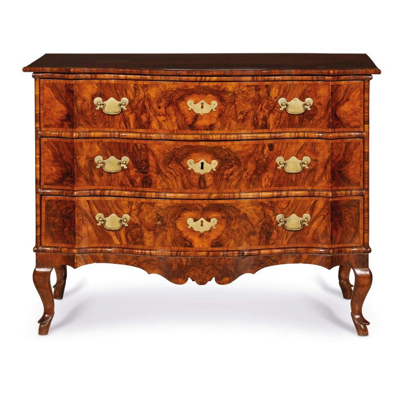 



A NORTHERN ITALY COMMODE, MID 18TH CENTURY  - Auction FURNITURE, WORKS OF ART AND MAJOLICA - Pandolfini Casa d'Aste