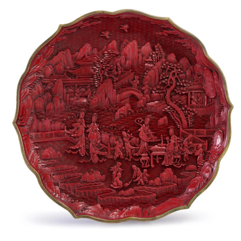 



A CARVED CINNABAR LACQUER DISH, CHINA, 20TH CENTURY   - Auction Asian Art | 东方艺术 - Pandolfini Casa d'Aste
