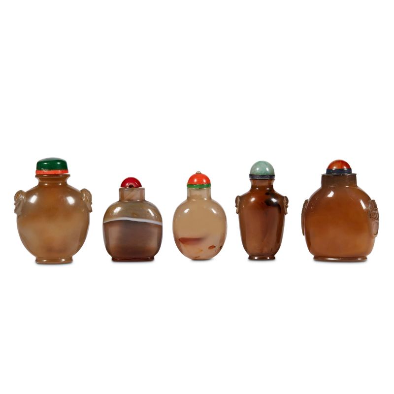 



GROUP OF FIVE SNUFF BOTTLES, CHINA, QING DYNASTY, 19TH/ 20TH C.  - Auction Asian Art | 东方艺术 - Pandolfini Casa d'Aste