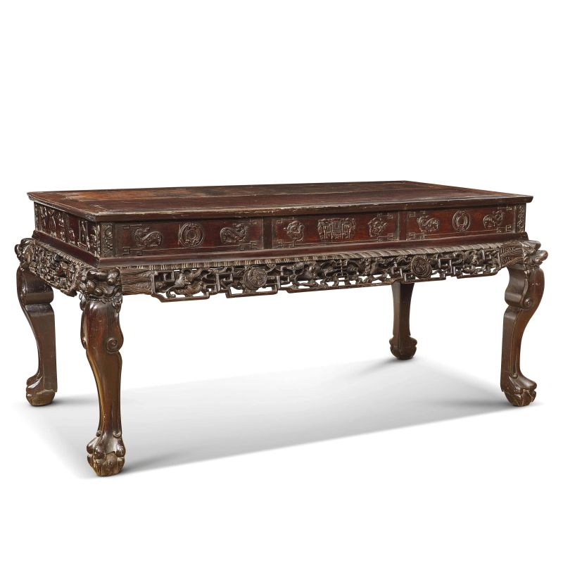 A TABLE, CHINA, QING DYNASTY, 19TH CENTURY  - Auction Asian Art  东方艺术 - Pandolfini Casa d'Aste