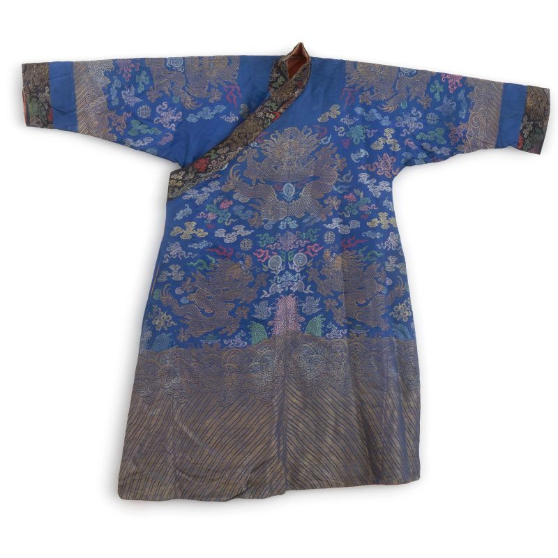 



IMPERIAL ROBE, CHINA, QING DYNASTY, 19TH CENTURY  - Auction Asian Art | 东方艺术 - Pandolfini Casa d'Aste