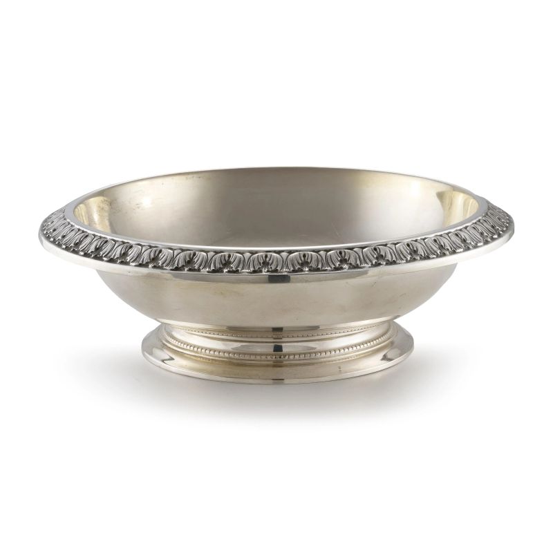 A SILVER CENTER PIECE, MILAN, 20TH CENTURY, MARK OF GENAZZI  - Auction Italian and european silvers - Pandolfini Casa d'Aste